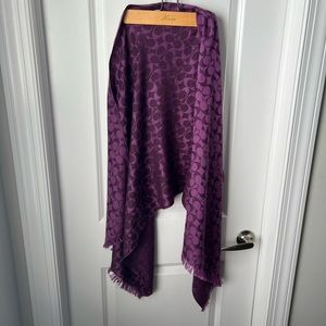 Coach reversible C scarf